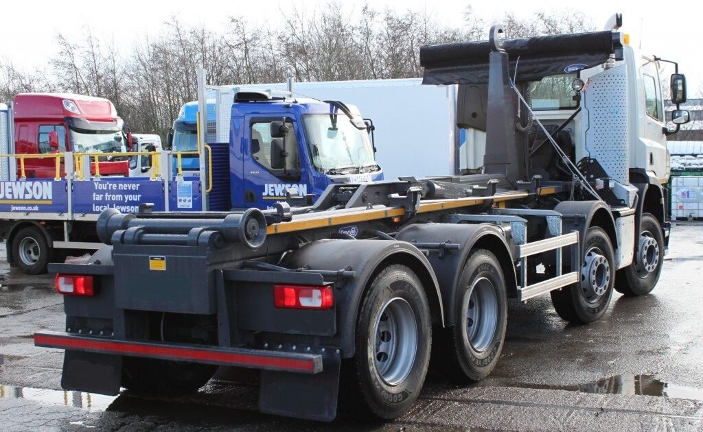 most durable skip bin bodies